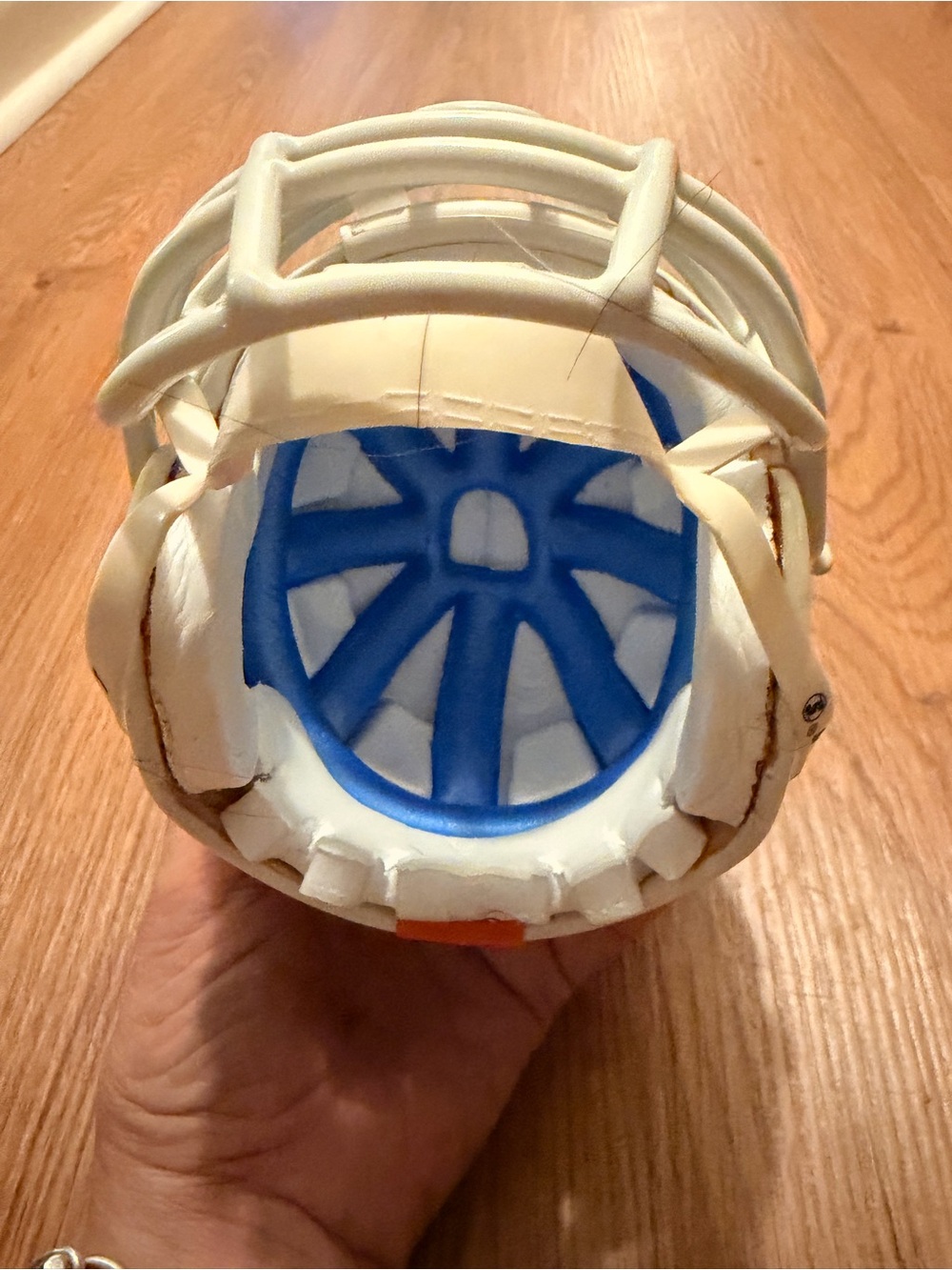 SCHUTT Tennessee Volunteers Mini Football Helmet - White & Orange - Picture 4 of 4